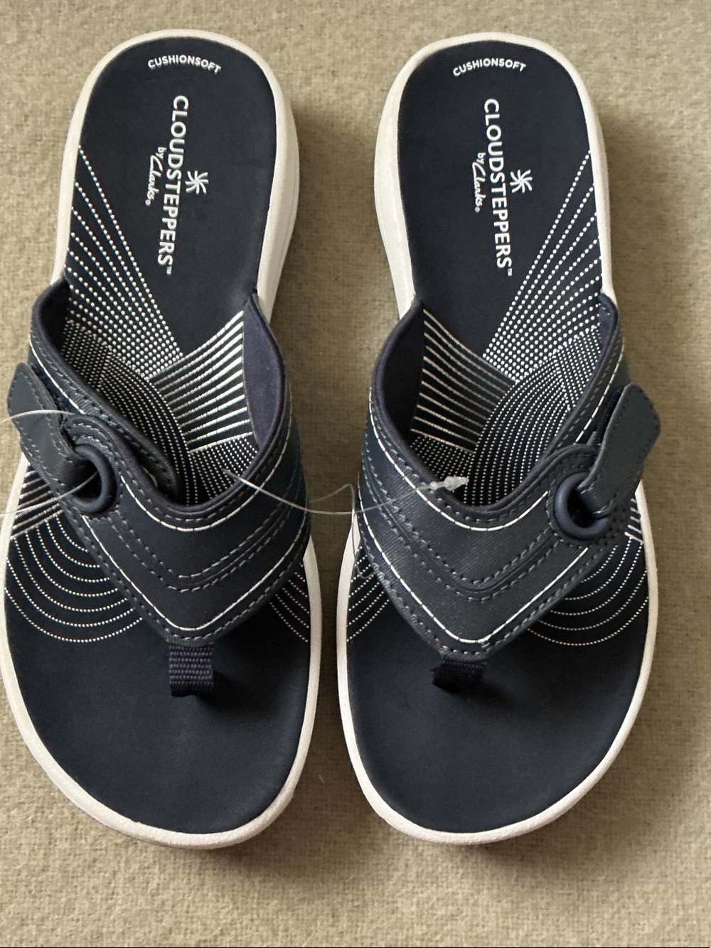 Cloudsteppers by Clarks Navy and White Cushioned Thong Sandals